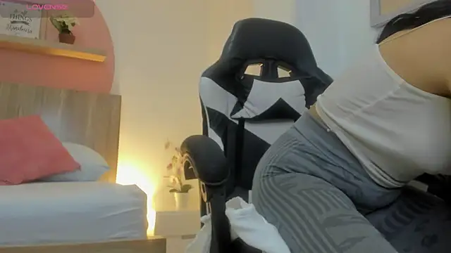 evelin leroy online show from November 27, 11:56 am