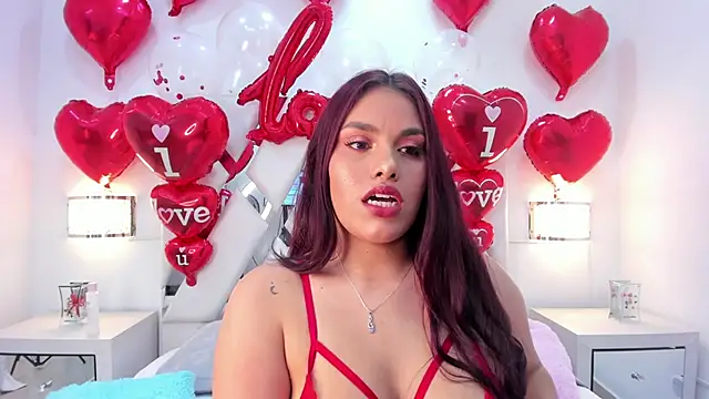 Jeen Taylor online show from February 14, 7:23 pm