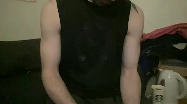 Snapshot of alphajoshkosh chatting on February 22, 9:01 am alphajoshkosh online show from February 22, 9:01 am