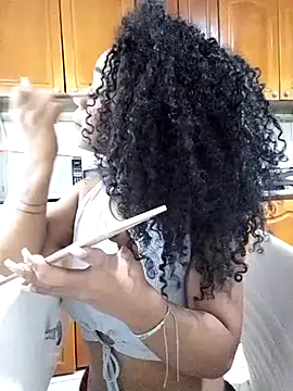 evafoxs online show from December 28, 4:41 am