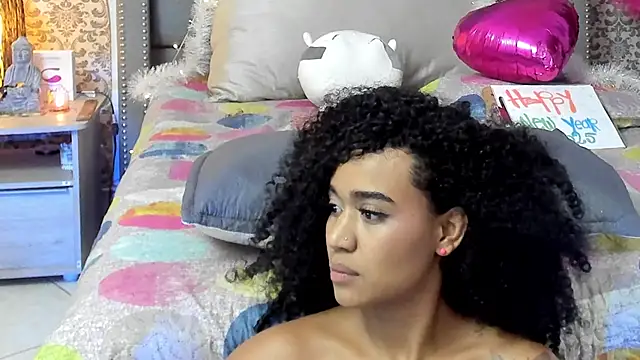 evafoxs online show from December 31, 10:26 am