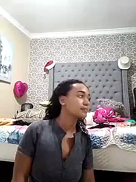 evafoxs online show from January 16, 9:30 pm