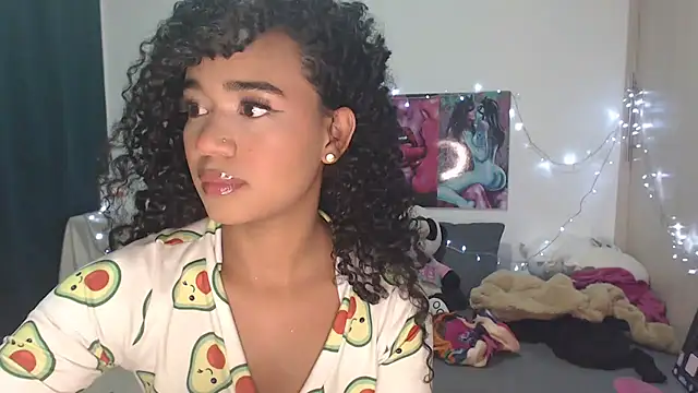 evafoxs online show from March 4, 1:01 am