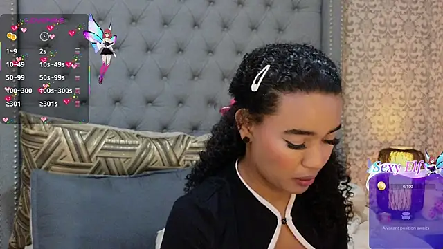 evafoxs online show from March 22, 2:47 pm