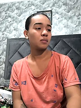 evafoxs online show from September 30, 2:11 pm