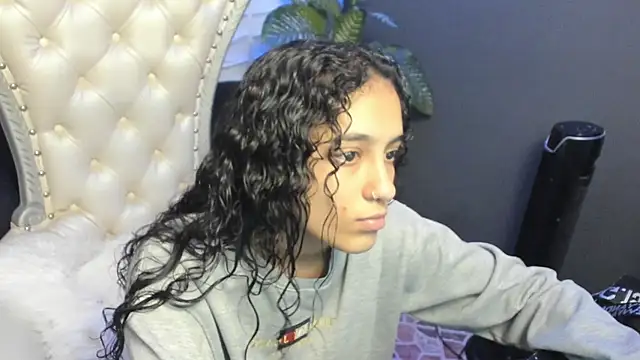 Layla 707 online show from September 21, 11:50 pm