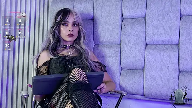 Alice noir online show from September 22, 10:23 pm