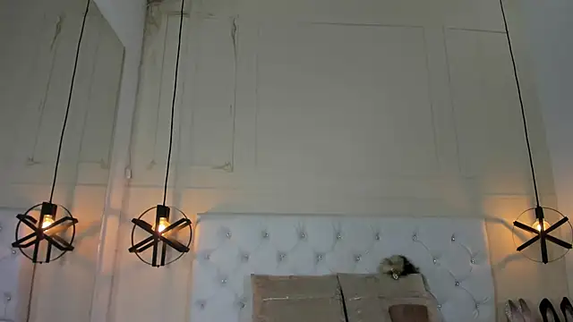 Slut Milf  online show from January 13, 7:31 pm