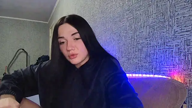 Liana diva online show from November 4, 8:08 pm