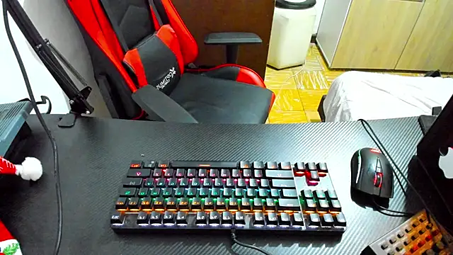 Snapshot of Calihotcaliente277 chatting on January 25, 11:23 am Calihotcaliente277 online show from January 25, 11:23 am