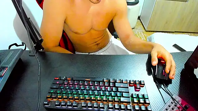 Snapshot of Calihotcaliente277 chatting on February 6, 10:26 am Calihotcaliente277 online show from February 6, 10:26 am