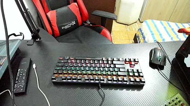 Snapshot of Calihotcaliente277 chatting on February 22, 11:57 am Calihotcaliente277 online show from February 22, 11:57 am