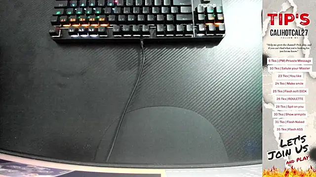 Snapshot of Calihotcaliente277 chatting on September 10, 12:16 pm Calihotcaliente277 online show from September 10, 12:16 pm