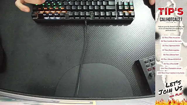 Snapshot of Calihotcaliente277 chatting on September 12, 10:59 am Calihotcaliente277 online show from September 12, 10:59 am