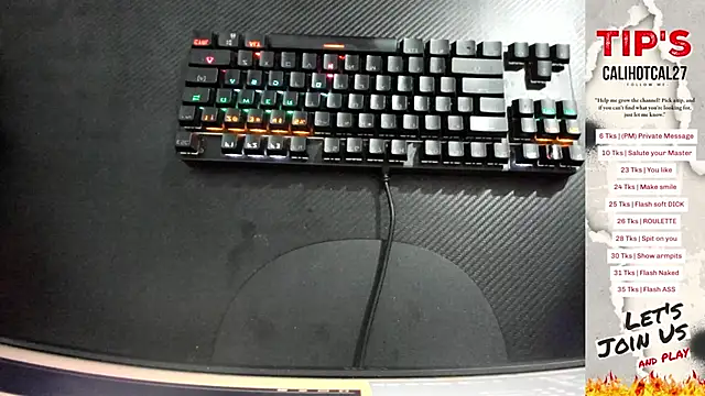 Snapshot of Calihotcaliente277 chatting on September 18, 11:34 am Calihotcaliente277 online show from September 18, 11:34 am