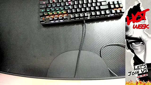 Snapshot of Calihotcaliente277 chatting on October 10, 11:31 am Calihotcaliente277 online show from October 10, 11:31 am