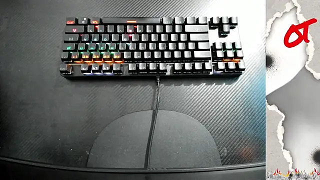 Snapshot of Calihotcaliente277 chatting on October 15, 9:53 am Calihotcaliente277 online show from October 15, 9:53 am