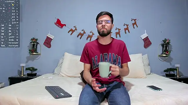 Snapshot of ETHAN_ADAM chatting on December 23, 9:29 pm ETHAN ADAM online show from December 23, 9:29 pm