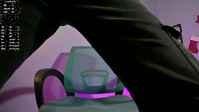 Snapshot of ETHAN_ADAM chatting on December 28, 11:48 pm ETHAN ADAM online show from December 28, 11:48 pm