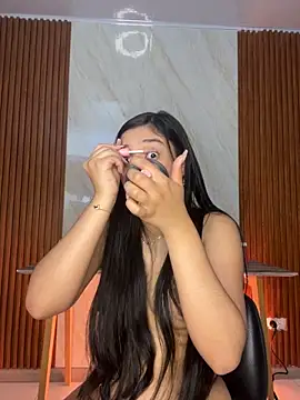 floriamANDjazmin online show from October 15, 7:14 pm