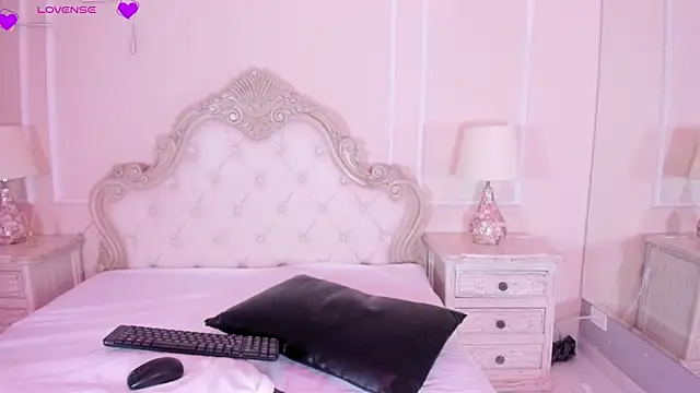 SamanthaPierce online show from October 19, 12:28 pm