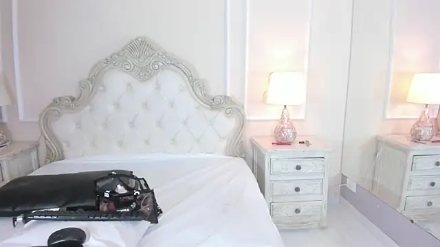 SamanthaPierce online show from November 19, 12:05 pm