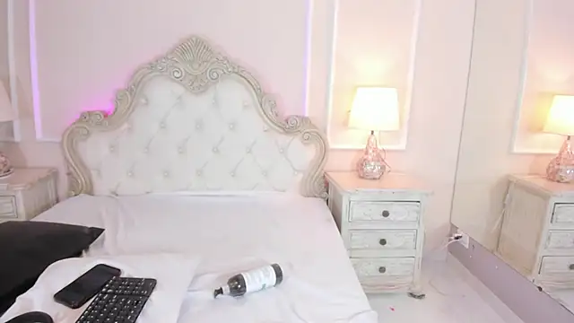 SamanthaPierce online show from November 23, 12:49 pm