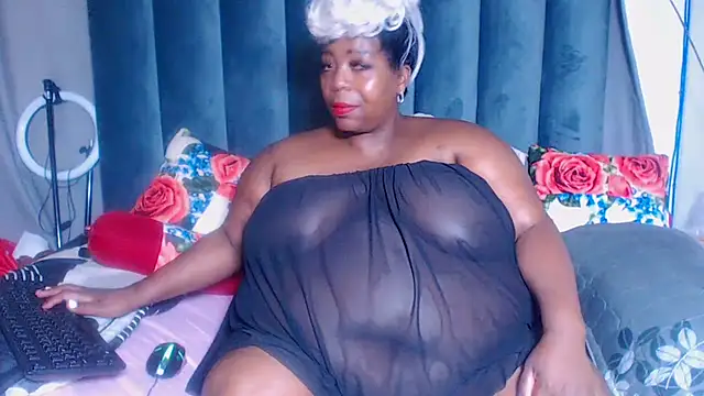 BustyWendyXXX47 online show from November 30, 4:11 pm