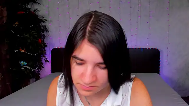  Polly Love  online show from September 16, 6:14 am