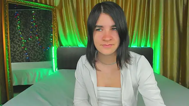  Polly Love  online show from October 2, 6:09 am