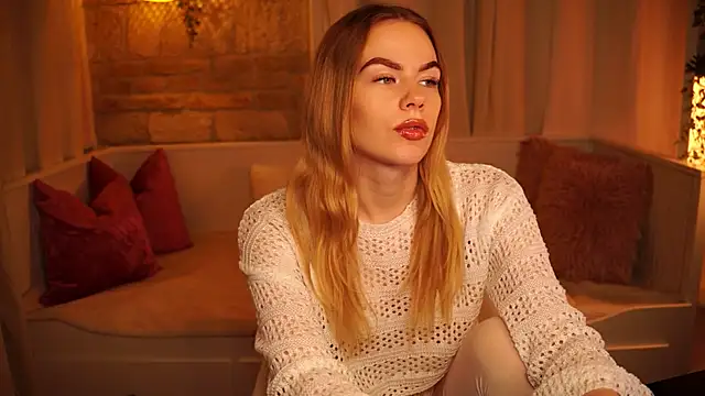 sn0w barbie online show from January 24, 2:30 pm