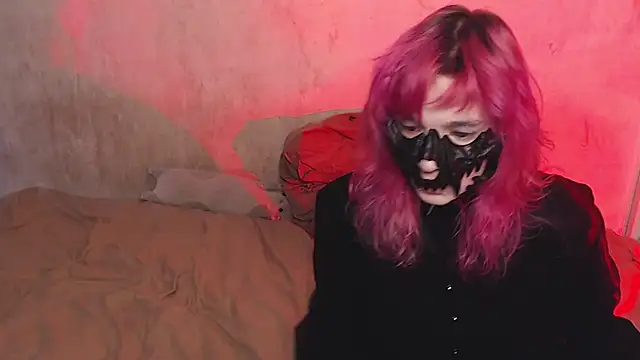 Snapshot of Robin_yourss chatting on October 31, 9:43 am Robin yourss online show from October 31, 9:43 am