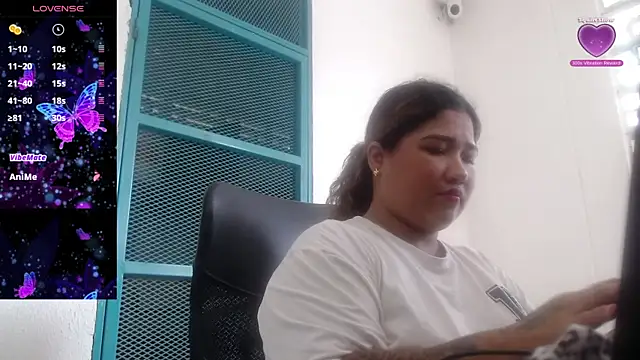 Snapshot of Gabycutee chatting on October 4, 7:45 pm Gabycutee online show from October 4, 7:45 pm