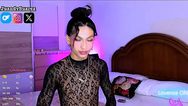 Snapshot of Abby_bella09 chatting on November 30, 5:55 am Abby bella09 online show from November 30, 5:55 am