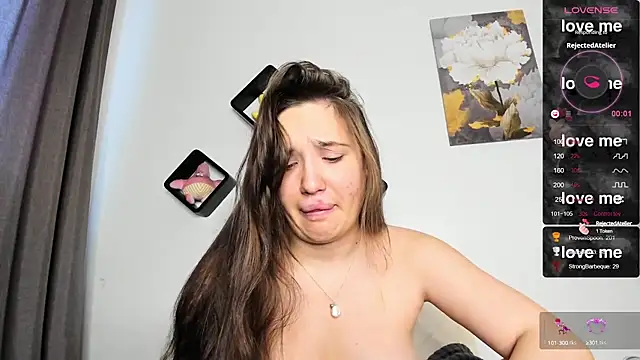 Holly Molii online show from March 5, 9:27 am