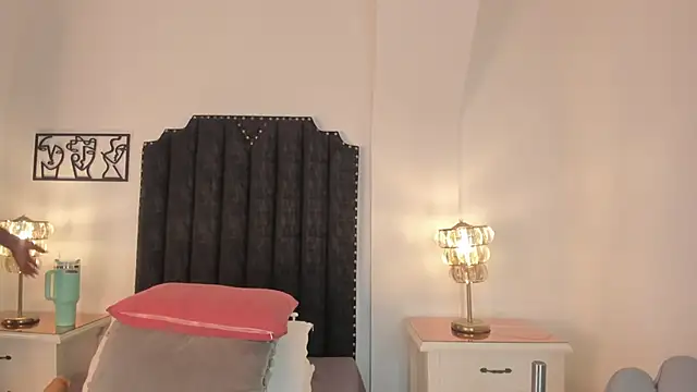 Snapshot of SamanthaBrown69 chatting on September 17, 3:30 am SamanthaBrown69 online show from September 17, 3:30 am