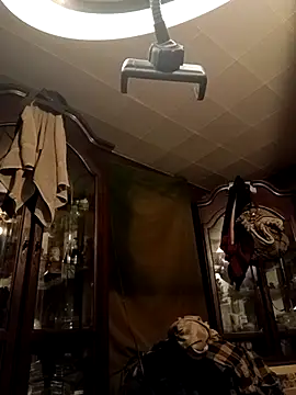 Snapshot of RobStrokes215 chatting on December 1, 11:25 pm RobStrokes215 online show from December 1, 11:25 pm