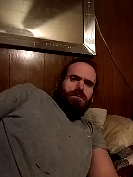 Snapshot of RobStrokes215 chatting on February 1, 5:28 am RobStrokes215 online show from February 1, 5:28 am