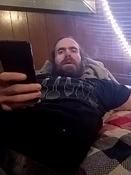 Snapshot of RobStrokes215 chatting on February 2, 2:48 am RobStrokes215 online show from February 2, 2:48 am