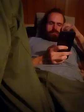 Snapshot of RobStrokes215 chatting on March 14, 12:29 pm RobStrokes215 online show from March 14, 12:29 pm