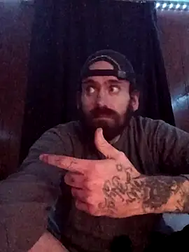 Snapshot of RobStrokes215 chatting on October 2, 10:11 am RobStrokes215 online show from October 2, 10:11 am