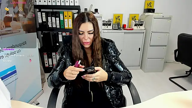 Snapshot of kilenyapatrice chatting on January 15, 12:36 pm kilenyapatrice online show from January 15, 12:36 pm