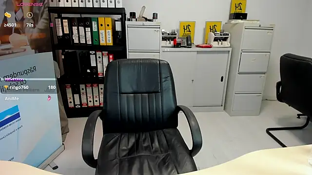 Snapshot of kilenyapatrice chatting on January 21, 2:26 pm kilenyapatrice online show from January 21, 2:26 pm