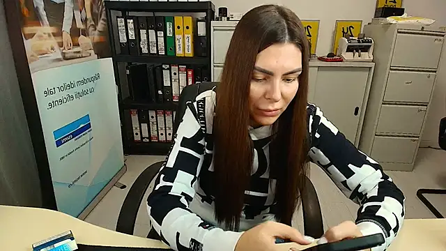 Snapshot of kilenyapatrice chatting on January 31, 10:31 am kilenyapatrice online show from January 31, 10:31 am