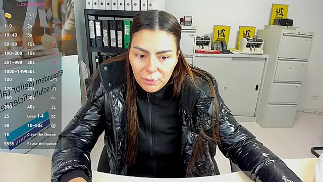 Snapshot of kilenyapatrice chatting on February 27, 1:07 pm kilenyapatrice online show from February 27, 1:07 pm