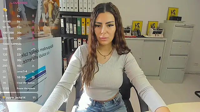 Snapshot of kilenyapatrice chatting on March 7, 10:45 am kilenyapatrice online show from March 7, 10:45 am