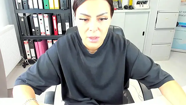 Snapshot of kilenyapatrice chatting on September 23, 10:29 am kilenyapatrice online show from September 23, 10:29 am