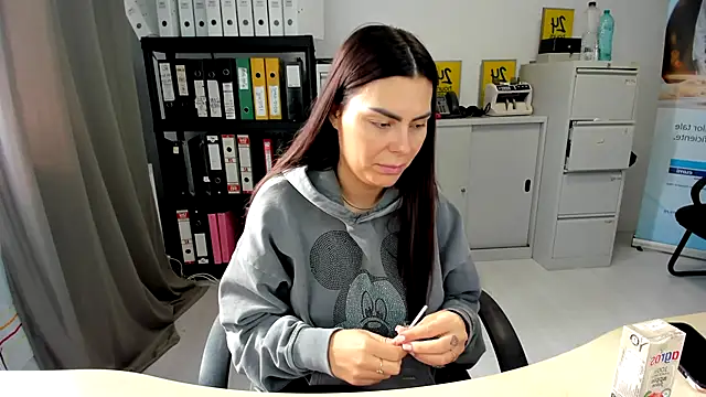 Snapshot of kilenyapatrice chatting on October 14, 10:16 am kilenyapatrice online show from October 14, 10:16 am