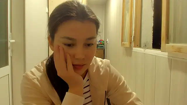 Snapshot of LunaXmii chatting on September 29, 9:52 pm LunaXmii online show from September 29, 9:52 pm