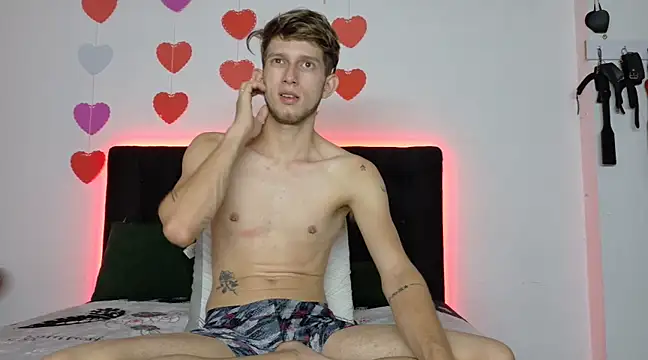 Deim  online show from March 18, 1:53 pm